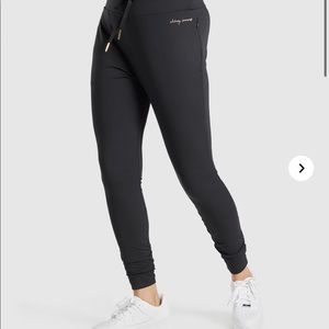 Gymshark X Whitney Simmons Fitted Joggers